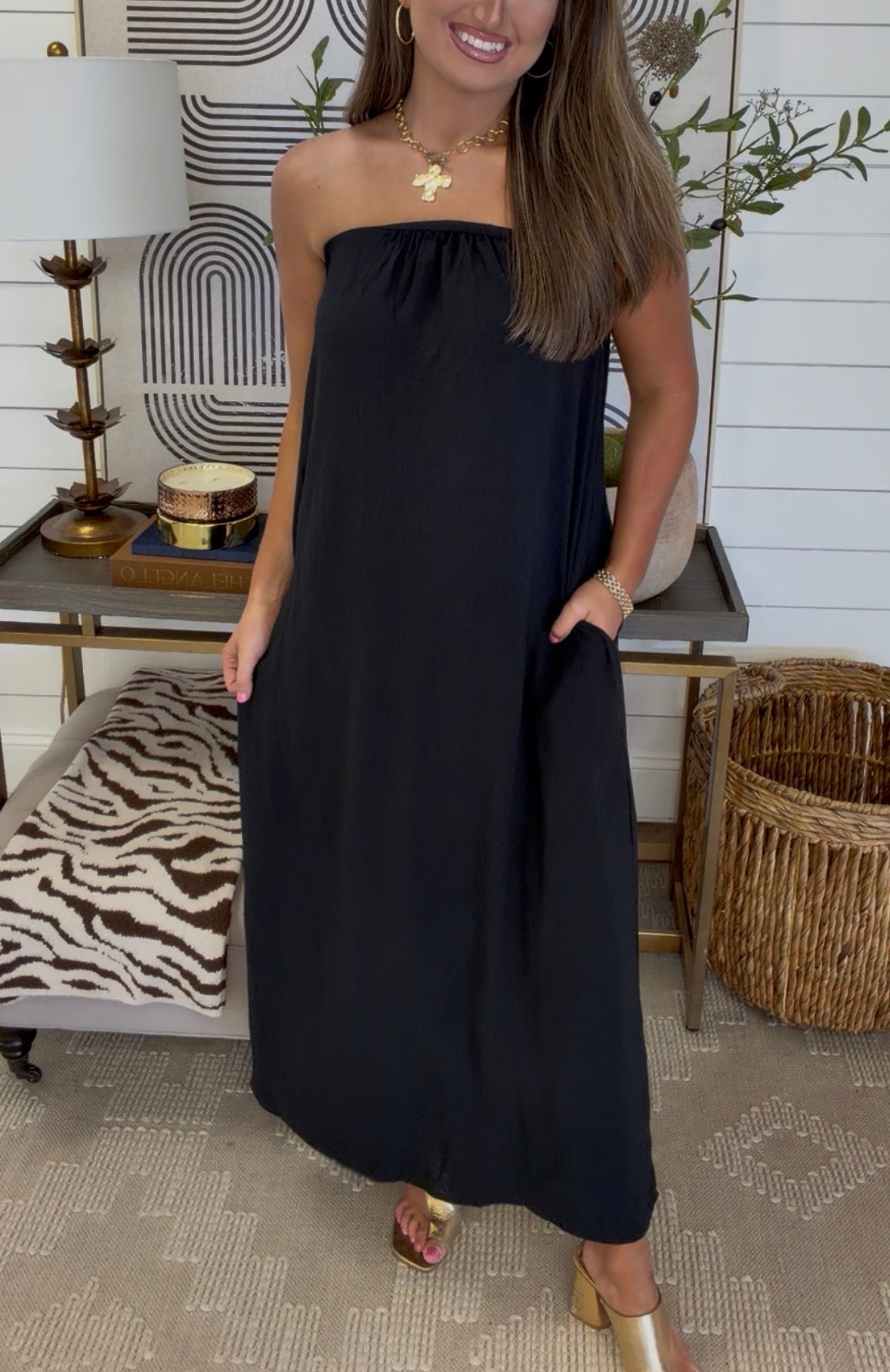 Pearl Dress DEAL— Black