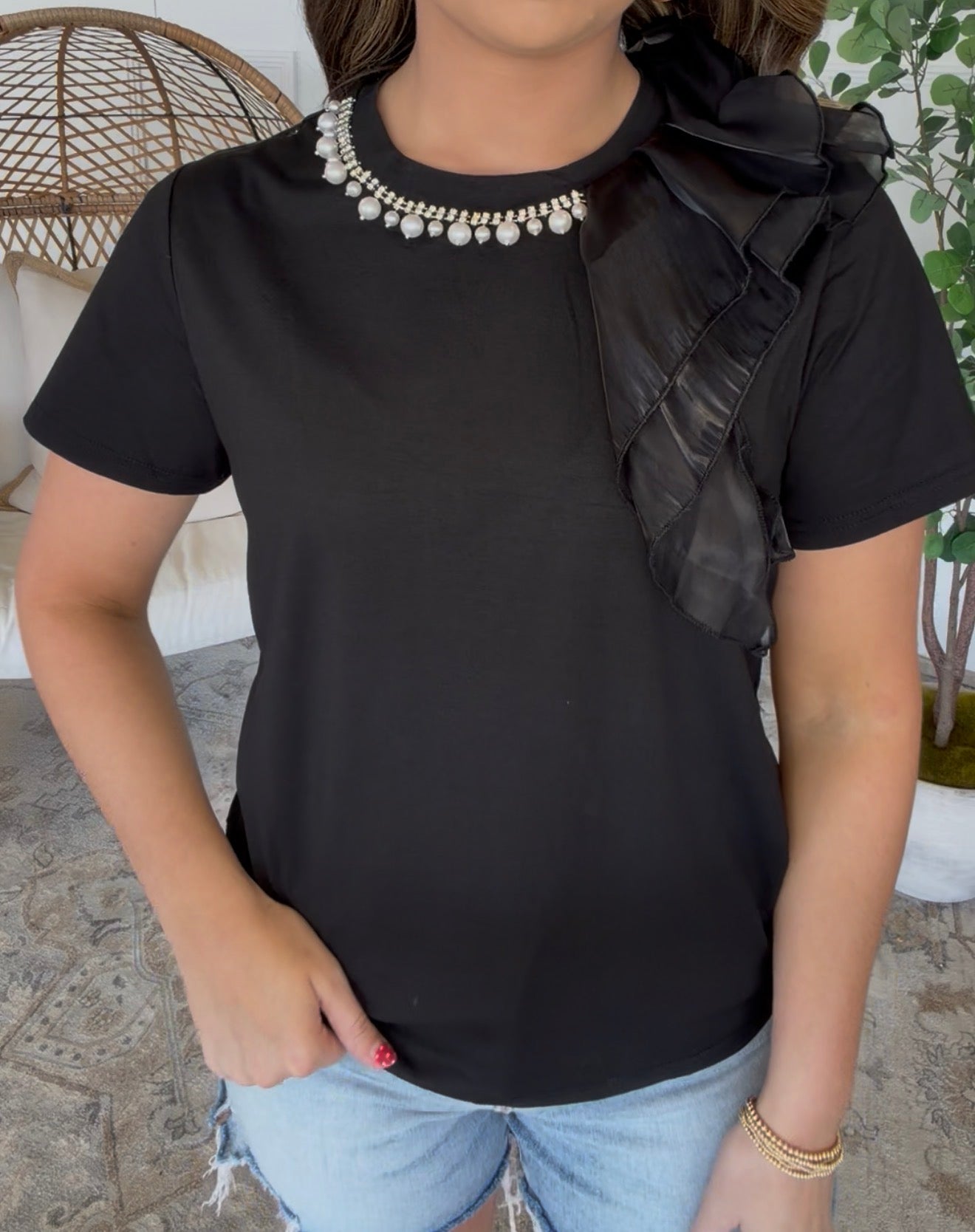 Black Tee DEAL