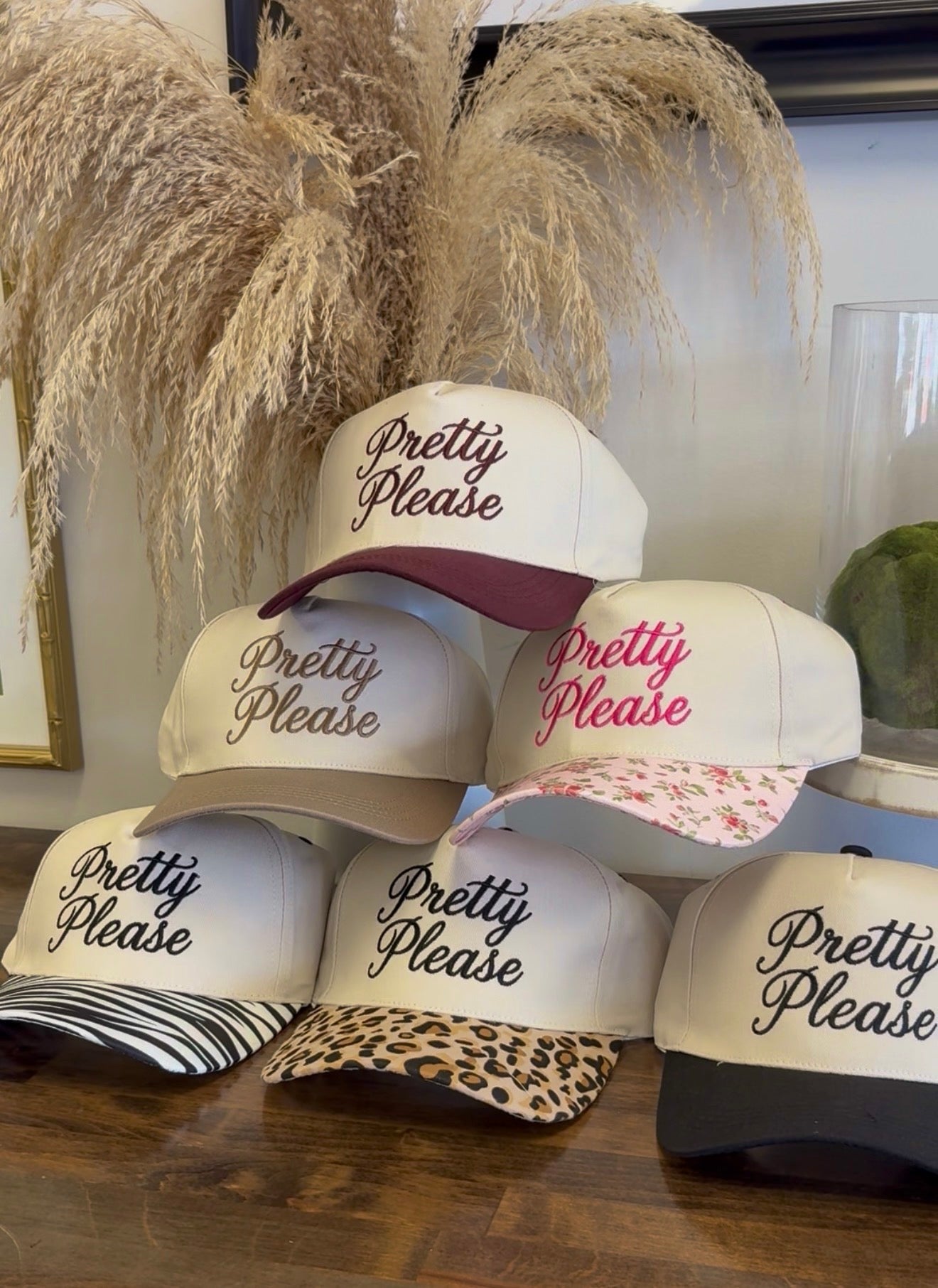 PRETTY PLEASE LOGO HATS