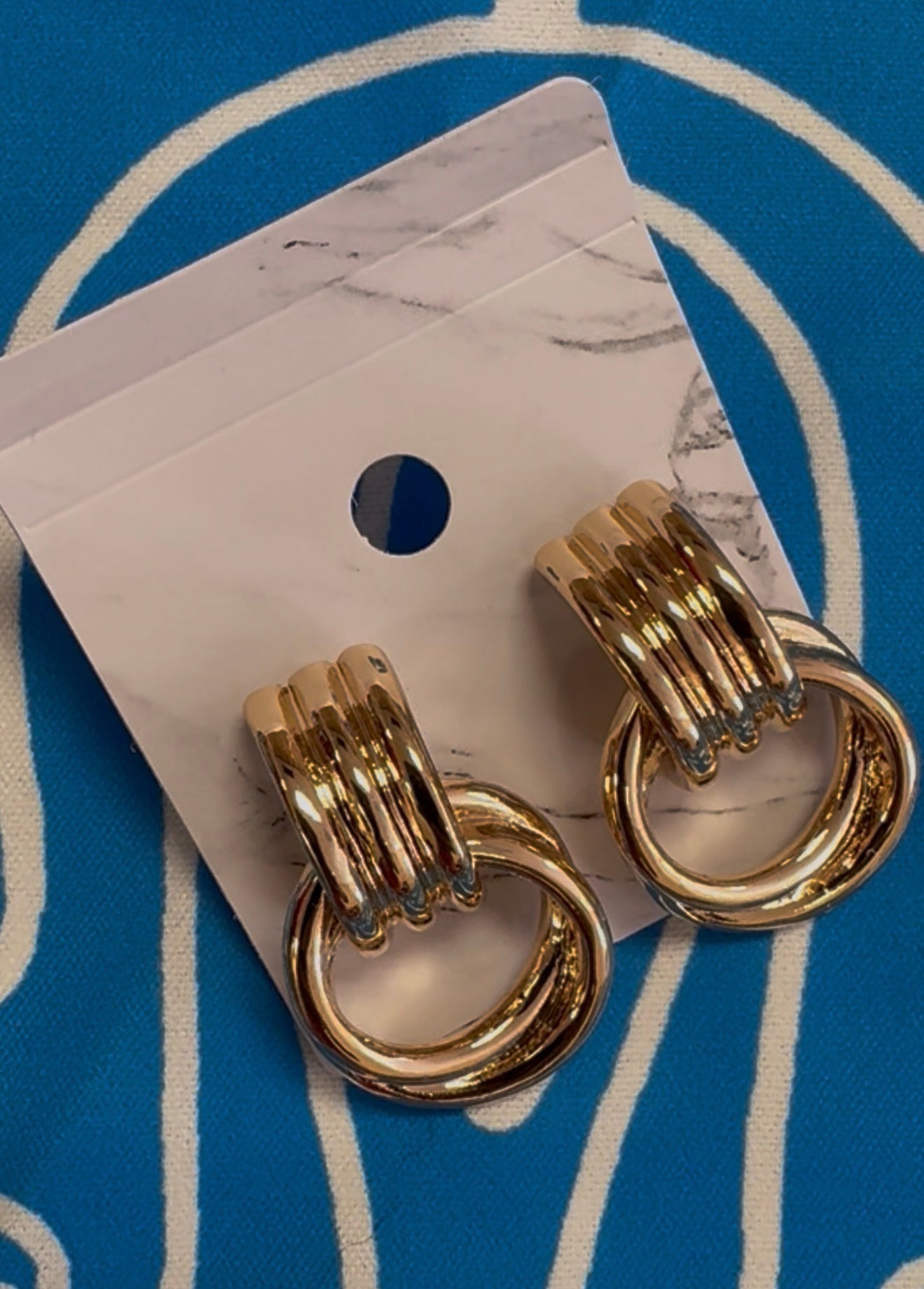 GOLD LIGHT EARRINGS